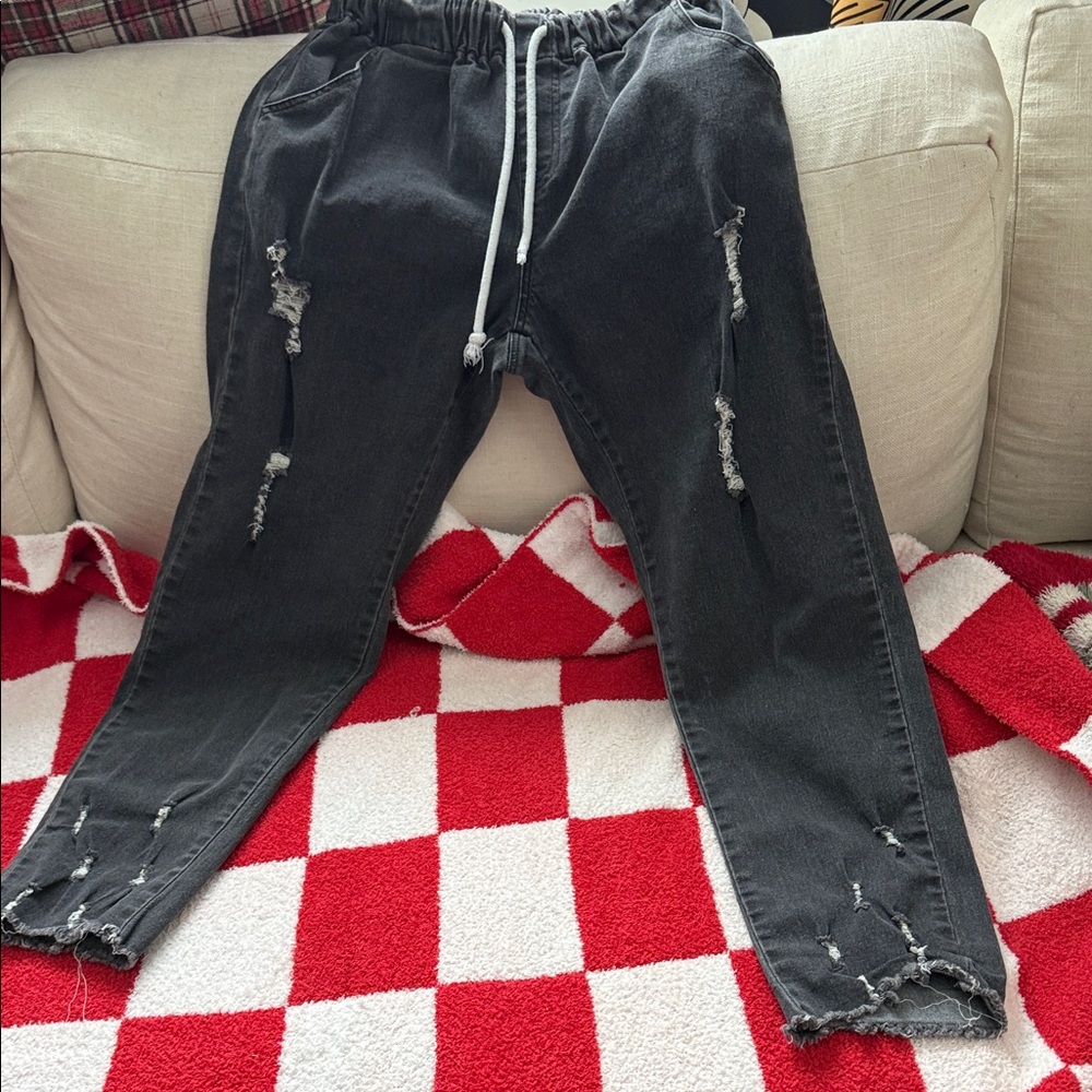Lily Black Distressed Women's Jeggings